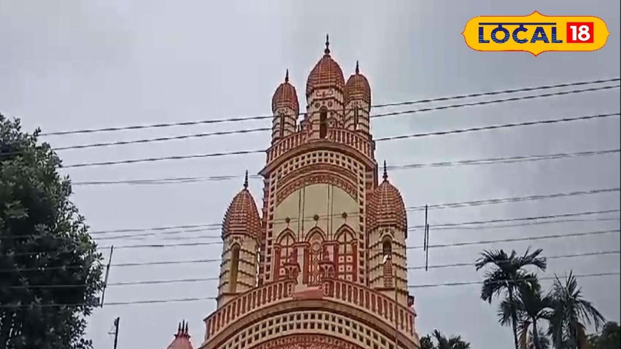 উত্তরবঙ্গেই তৈরি হল দক্ষিণেশ্বরের মতো হুবহু মন্দির! কোথায় জানেন? পুজো দিয়ে আসুন