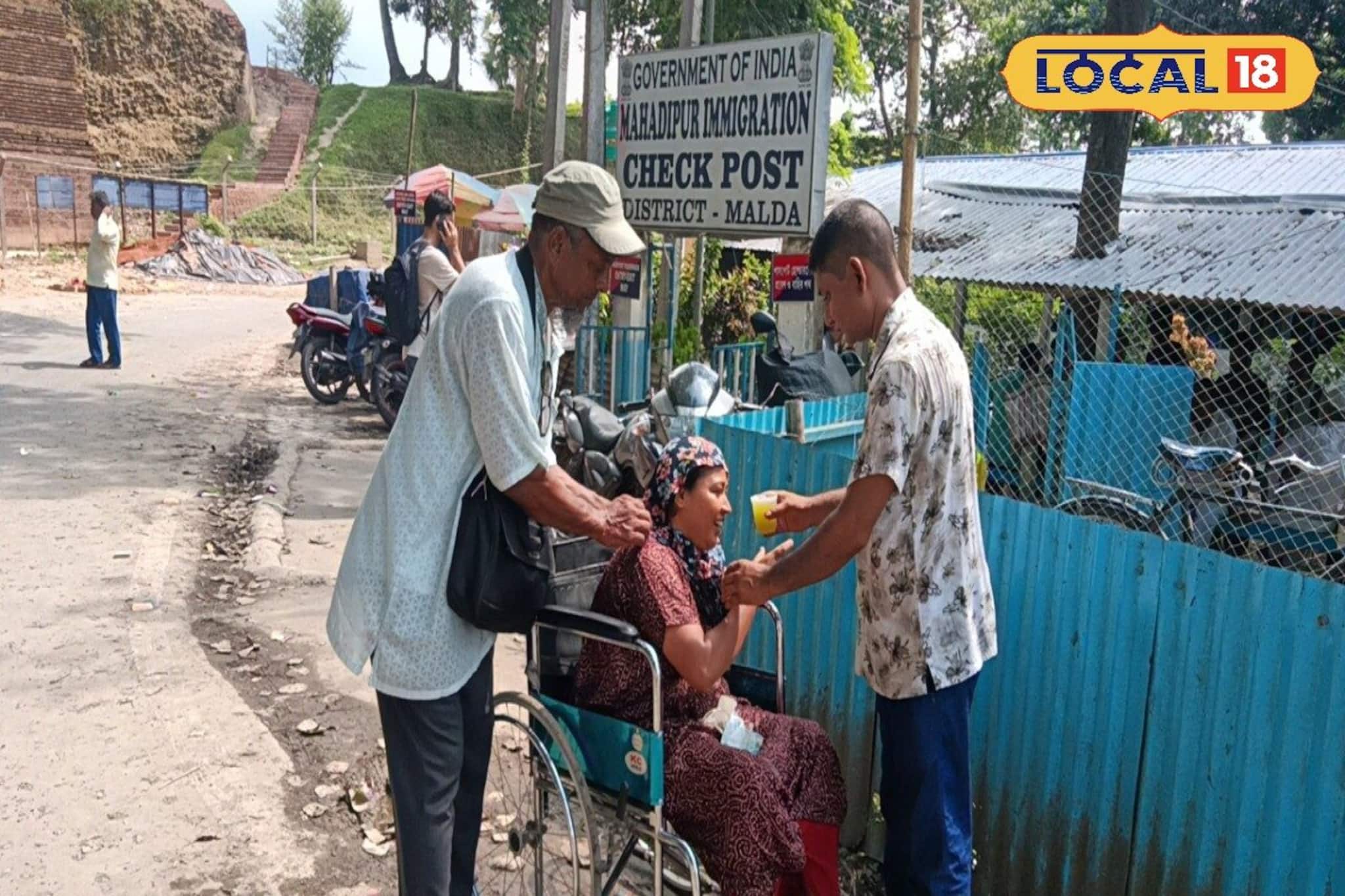 জীবনসঙ্গীর মারণরোগ! কার্ফু পেরিয়ে স্ত্রীর চিকিৎসার জন্য ভারতে বাংলাদেশের যুবক