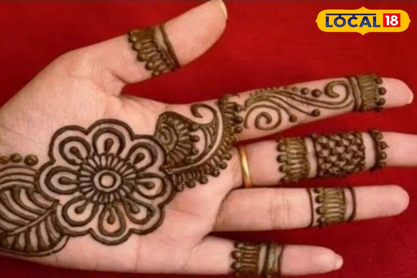 *শ্রাবণ মাসে বিবাহিত মহিলারা হাতে মেহেন্দি পরেন। এটা অত্যন্ত শুভ বলে মনে করা হয়। শ্রাবণ মাসে বিবাহিত মহিলারা অন্য বিবাহিত মহিলাদের সাজের উপকরণ উপহার হিসেবে দিলে ভাল ফল পাবেন।