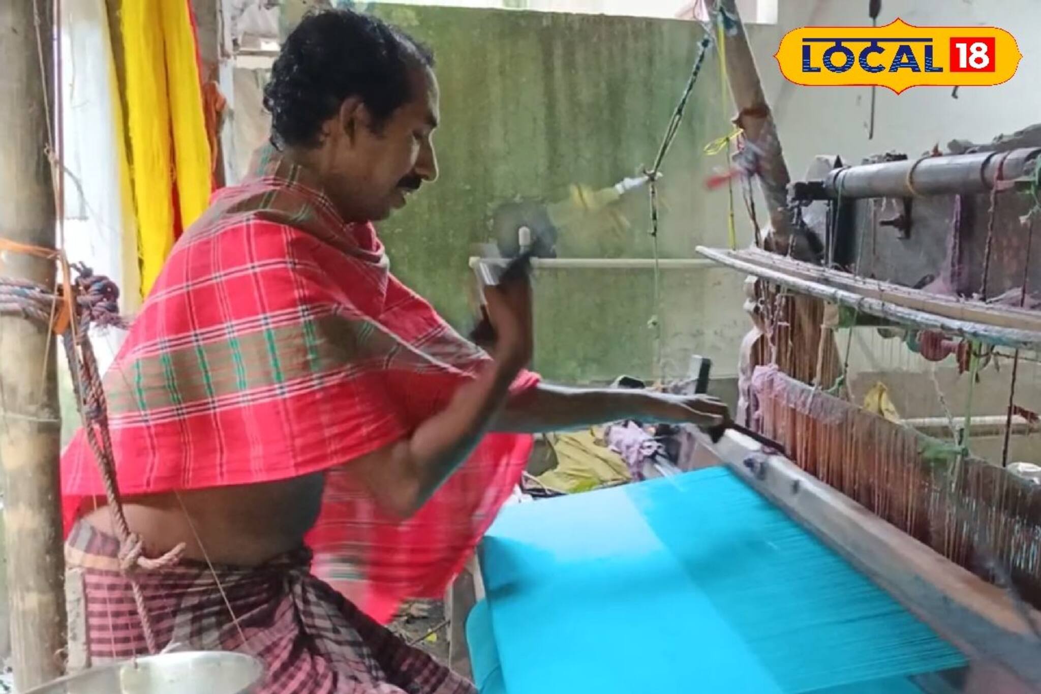 বাংলার হাতে বোনা তাঁতের শাড়ির ব্যাপক চাহিদা অসমে!