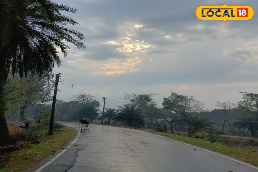 গত কয়েকদিন বৃষ্টি না হওয়ায় জেলাগুলির তাপমাত্রা বৃদ্ধি পেয়েছে। এদিন সকাল থেকেই হাঁসফাঁস গরম রয়েছে। বৃষ্টি না হলে তাপমাত্রা আরও বৃদ্ধির সম্ভাবনা রয়েছে।