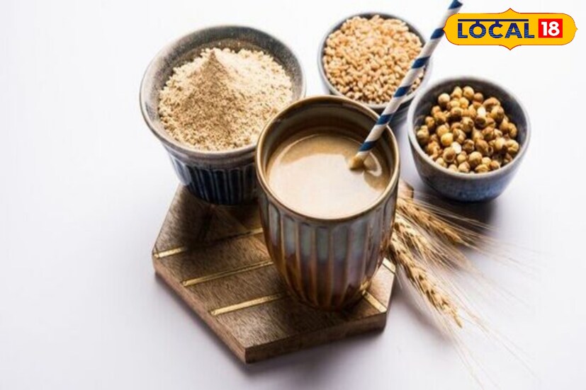 একাধিক গবেষণায় দেখা গেছে ৬০ বছরের পর থেকে যদি নিয়মিত ছাতু খাওয়া যায় তাহলে একাধিক বয়সকালীন রোগ শরীরে বাসা বাঁধার কোনও সুযোগই পায় না। ফলে শেষ বয়সটা বেজায় নিশ্চিন্তেই কেটে যায়। সুস্মিতা গোস্বামী 