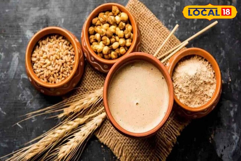 ফাইবারের পাশাপাশি ছাতুতে প্রচুর পরিমাণে প্রোটিন, ভিটমিন ও বেশকিছু খনিজ পদার্থ থাকে। এগুলো ত্বকের উপকার করে। এমনকি চুলের বৃদ্ধিতেও সাহায্য করে। সুস্মিতা গোস্বামী 
