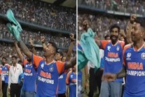 ওয়াংখেড়েতে হার্দিকের হাতে হঠাৎ এটা কী উড়ে এল !! হাসিতে ফেটে পড়লেন বুমরাহ