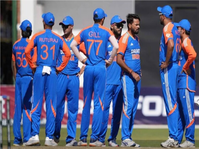 টি-২০ বিশ্বকাপের দলে বাদ গিয়েছিলেন শুভমান গিল।  যার কারণে কিছুটা হতাশ হয়েছিলেন তরুণ  তারকা। তবে জিম্বাবোয়ের বিরুদ্ধে টি-২০ সিরিজে শুভমান গিলের নেতৃত্বেই খেলছে তরুণ ভারতীয় দল। 