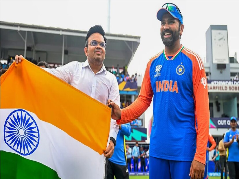 বোর্ড সূত্রে পাওয়া খবর, দিল্লি ও জেলা ক্রিকেট অ্যাসোসিয়েশনের সভাপতি রোহন জেটলি বোর্ড সচিব হওয়ার দৌড়ে কিছুটা হলেও এগিয়ে আছেন। 