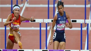 প্রথম ভারতীয় মহিলা অ্যাথলিট হিসেবে কৃতিত্ব 