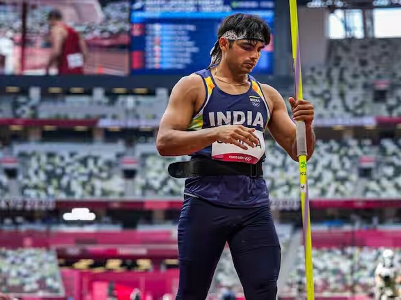 অলিম্পিক্সের পর শোনা গিয়েছিল হাল্কা চোট রয়েছে নীরজের। তারপরও নীজের নতুন টার্গেট সেট করেছিলেন পরপর দুটি অলিম্পিক্সে পদক জেতা নীরজ। ভেবেছিলেন লুসানের ডায়মন্ড লিগে সোনা জয়ের স্পপ্ন পূরণ করবেন। কিন্তু সেই আশাও পূরণ হল না।