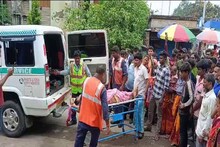 স্বামীর সঙ্গে হাসপাতালে ডাক্তার দেখাতে যাচ্ছিলেন...বাড়ি ফেরা হল না দু’জনেরই!