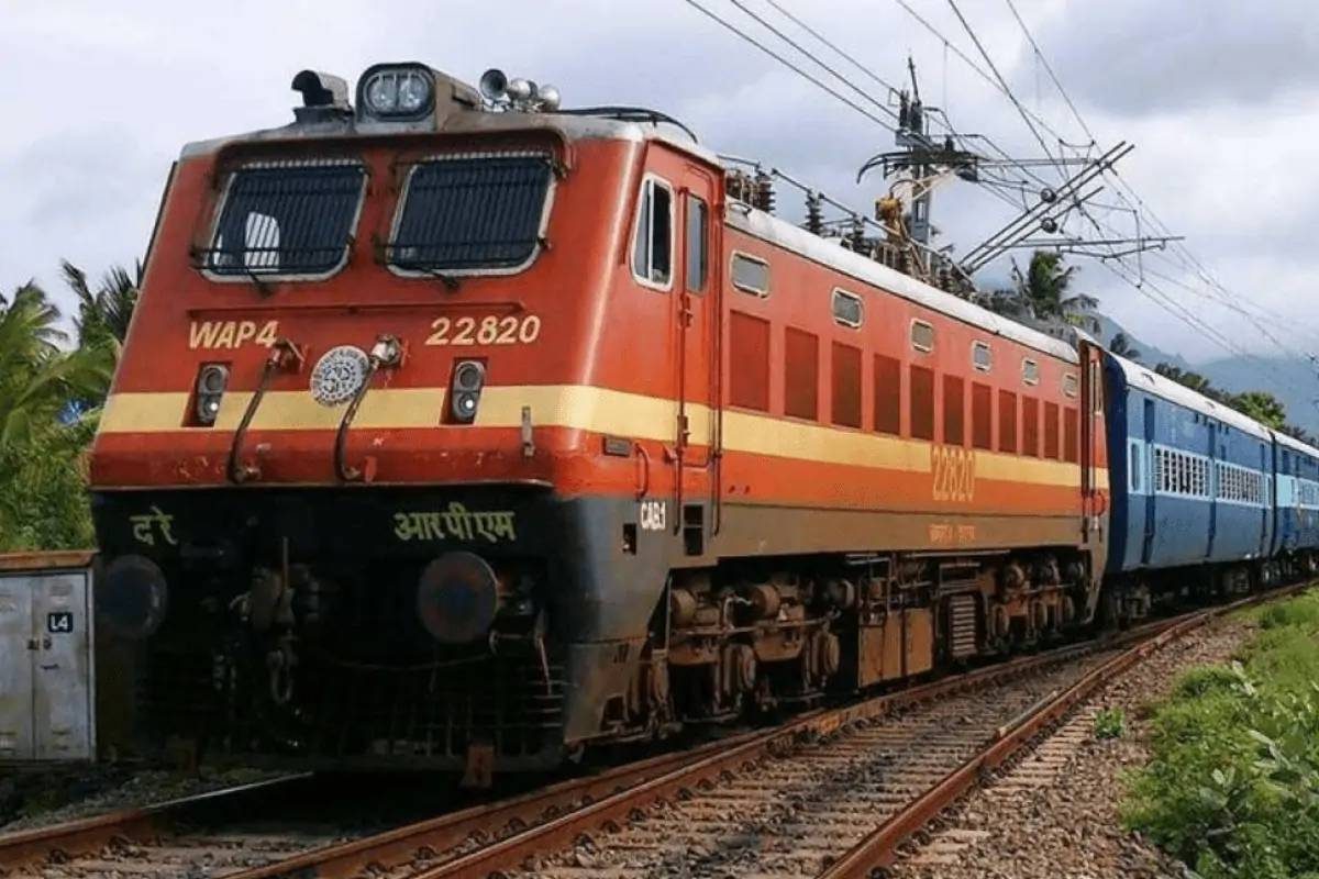 ভুট্টা, বাঁশ থেকে স্টোন চিপ, পরিবহণ বাড়ছে রেলে! জানাল উত্তর পূর্ব সীমান্ত রেল ভুট্টা, বাঁশ থেকে স্টোন চিপ, পরিবহণ বাড়ছে রেলে! জানাল উত্তর পূর্ব সীমান্ত রেল