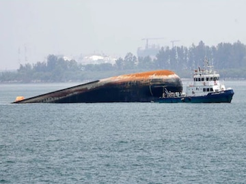 ওমানের সমুদ্রে উল্টে গেল তেলের ট্যাঙ্কার (Photo: PTI)