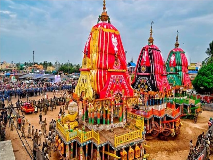 সেই থেকেই ঝামেলার সূত্রপাত বলে দাবি পুলিশের। দুই পক্ষকেই থানায় ডেকে জিজ্ঞাসাবাদ করা হয়। গোটা ঘটনা তদন্ত করে দেখছে পুলিশ। প্রতীকী ছবি।