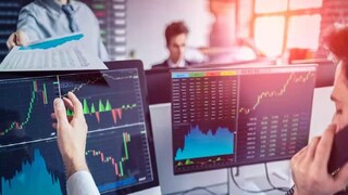 বাজেটের আগে এই শেয়ারগুলো কিনে রাখুন, রকেটের গতিতে বাড়তে চলেছে, বড় ঘোষণা সময়ের অপেক্ষা