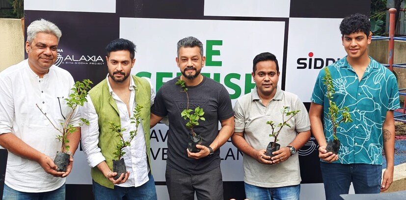 নিউটাউনে এই বৃক্ষরোপণ কর্মসূচির মাধ্যমেই জলবায়ু পরিবর্তনের বিরুদ্ধে লড়াই, পরিবেশগত অবক্ষয় হ্রাস এবং জীববৈচিত্র সংরক্ষণে অবদান রাখতে চায় সিদ্ধা গ্রুপ। সেই লক্ষ্যেই ২০৩০ সালের মধ্যে ৫০ হাজার চারা গাছ রোপনের উদ্যোগ নিয়েছে তারা। অতিথি এবং এখানকার বাসিন্দারা ২০০ চারা রোপণ করে কর্মসূচি শুরু করেন। 