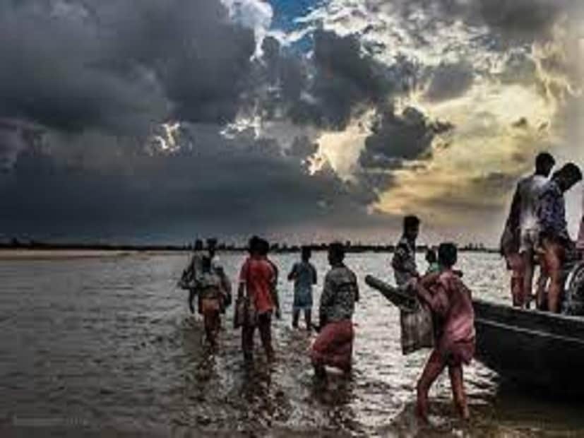 পশ্চিমবঙ্গের বাঁকুড়া, পুরুলিয়া ও হাওড়া জেলার স্বল্প কিছু অংশও এই দামোদর উপত্যকার অংশ। দামোদর নদের মোহনা কলকাতার ৫০ কিমি দক্ষিণে হুগলি নদীতে। 