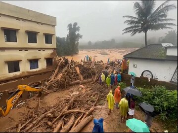 ধসে বিপর্যস্ত ওয়ানাডের পার্বত্য এলাকা৷ ছবি- পিটিআই