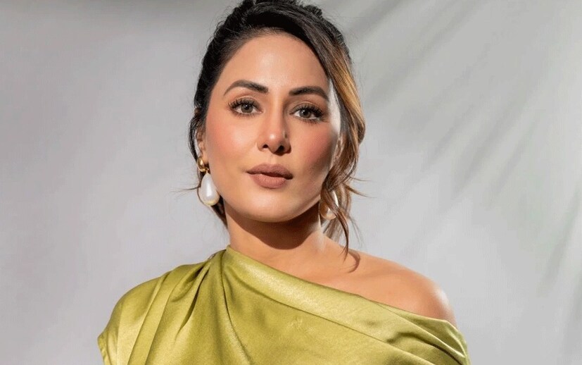 তৃতীয় স্টেজের স্তন ক্যানসারে রয়েছেন হিনা৷ তবে মারণ রোগকে ভয় নয় বরং যারা এই কর্কট রোগের সঙ্গে লড়ছেন তাদের জন্য বিশেষ বার্তা দিলেন সাহসী অভিনেত্রী৷