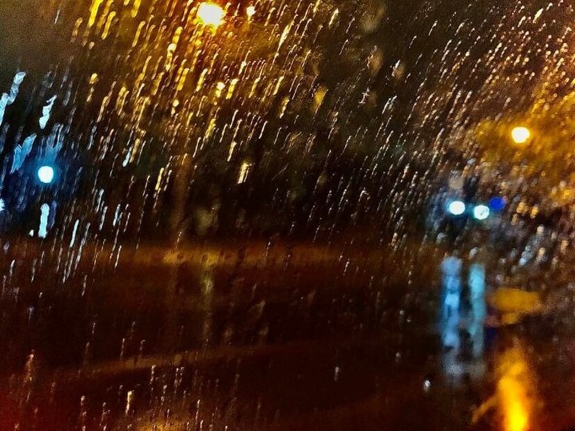 শনিবার ভারী বৃষ্টি হতে পারে কলকাতা, দুই ২৪ পরগনা এবং পূর্ব ও পশ্চিম মেদিনীপুরে৷