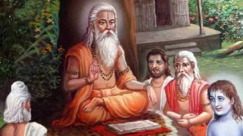 এদিন একটি সাদা কাপড়ের উপর মুগডাল, কালো তিল, কলাই, ছোলার ডাল, আটা রেখে সেটি নবগ্রহ যন্ত্রের কাছে স্থাপন করে মনে মনে মনস্কামনা বলুন৷ এতে গ্রহদোষ দূর হয়৷ নবগ্রহ যন্ত্রে তিলক কাটতে ভুলবেন না৷ 