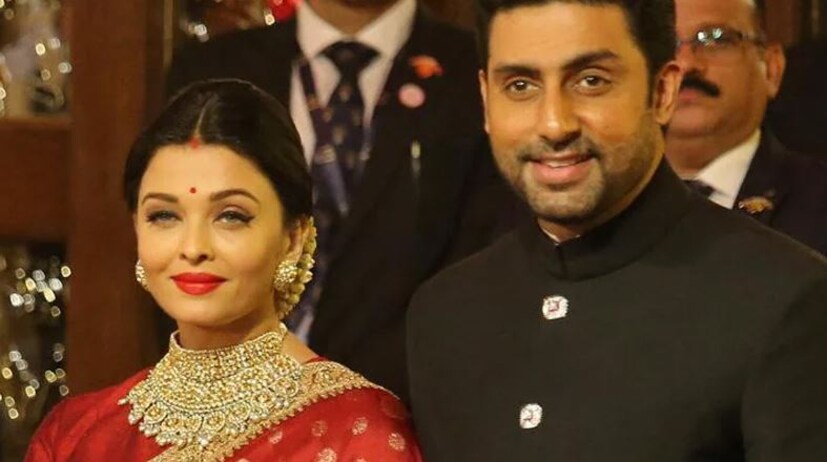 ফলে বোঝাই যাচ্ছে ঘর ঘর কী কাহানির মতোই এখানেও সম্ভবত শ্বশুরবাড়ির সঙ্গে সংঘাত চলছে বৌমার৷ এবং দু’তরফের সঙ্গে মানিয়ে নিচ্ছেন অভিষেক৷