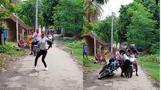 রিলস বানাতে গিয়ে ভারসম্য হারাল বাইক রিলস বানাতে গিয়ে ভারসম্য হারাল বাইক