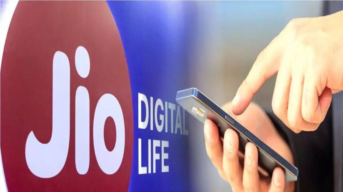 Jio Da Reliance Jio Recharge Offer: এয়ারটেলকে জোর ধাক্কা দিতে মেগা রিচার্জ ...