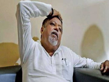 'শুভ্রাংশু ডাকলেও সাড়া দিলেন না', কেমন আছেন মুকুল? জানালেন কুণাল