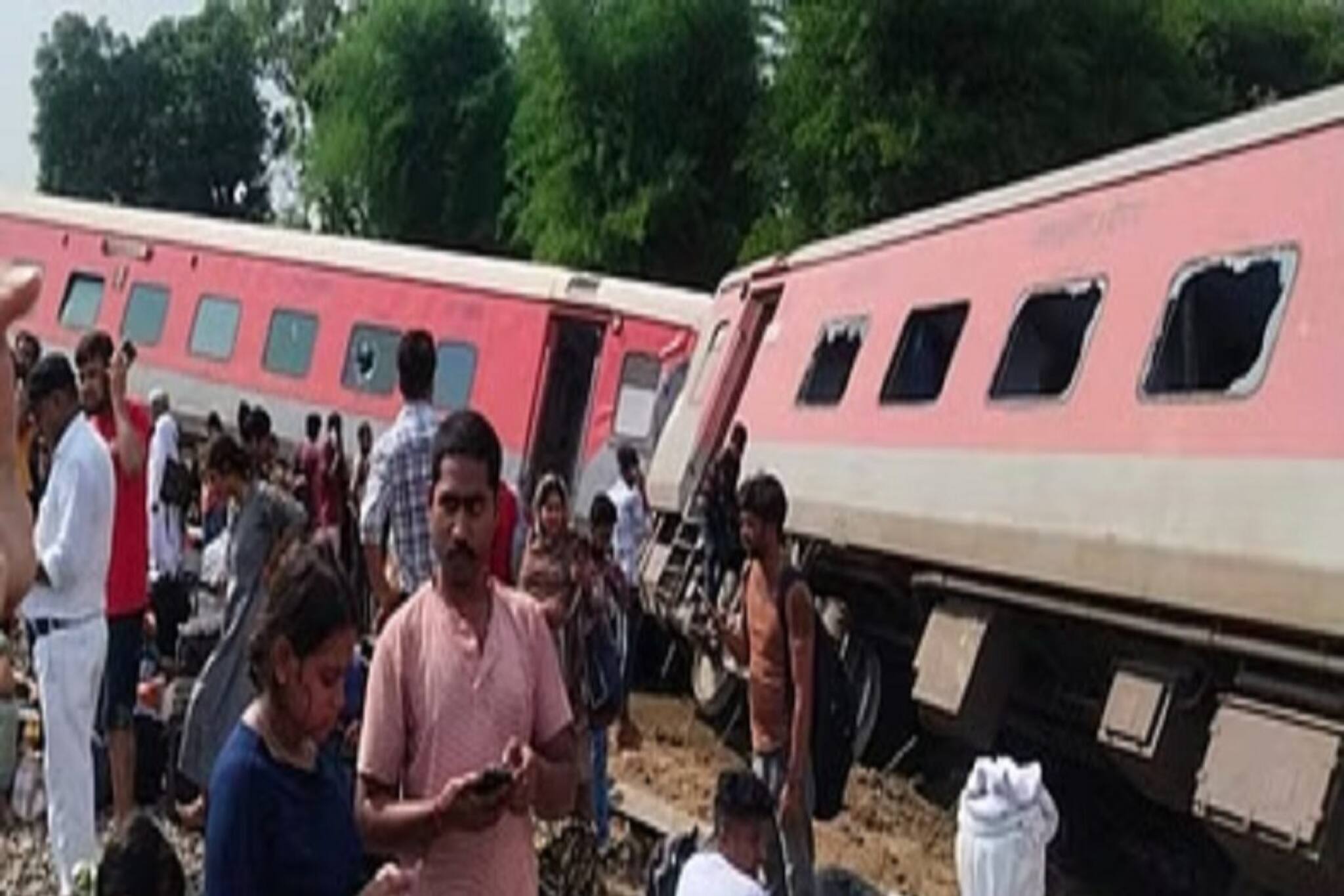 ভয়ঙ্কর দুর্ঘটনা ডিব্রুগড় এক্সপ্রেসে, তবু মৃত্যু এত কম একটি কারণেই! চমকে যাবেন