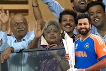 ছেলে যখন বিশ্বজয়ী...অসুস্থ অবস্থায় ছুটে এলেন রোহিতের মা! যা করলেন, চোখে জল সকলের