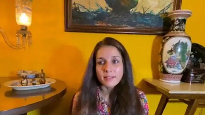 আটক এসএইউভি চালকের স্ত্রী সীমা আটক এসএইউভি চালকের স্ত্রী সীমা