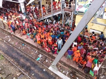 তারকেশ্বরে শ্রাবণী মেলা উপলক্ষে পূর্ব রেলওয়ে ইএমইউ স্পেশাল ট্রেন চালাবে 