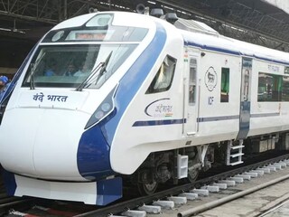 গুয়াহাটি-এনজিপি বন্দেভারত এক্সপ্রেস