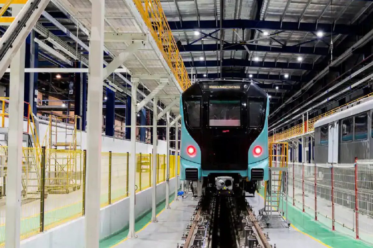 কবে থেকে শুরু হতে চলেছে মুম্বইয়ের মেট্রোপরিষেবা? খরচই বা কত? জেনে নিন কবে থেকে শুরু হতে চলেছে মুম্বইয়ের মেট্রোপরিষেবা? খরচই বা কত? জেনে নিন