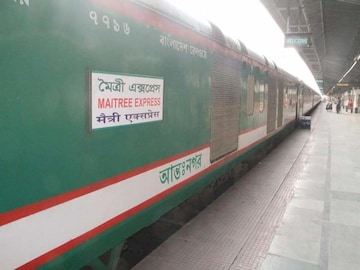 ঢাকা-কলকাতা মৈত্রী এক্সপ্রেস বাতিল