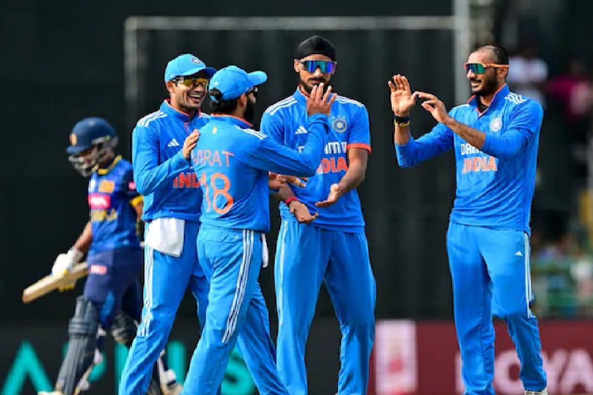 আবার নতুন কোচ পেল ভারত, গম্ভীরের পর আরেক কিংবদন্তি ক্রিকেটার দায়িত্বে আবার নতুন কোচ পেল ভারত, গম্ভীরের পর আরেক কিংবদন্তি ক্রিকেটার দায়িত্বে