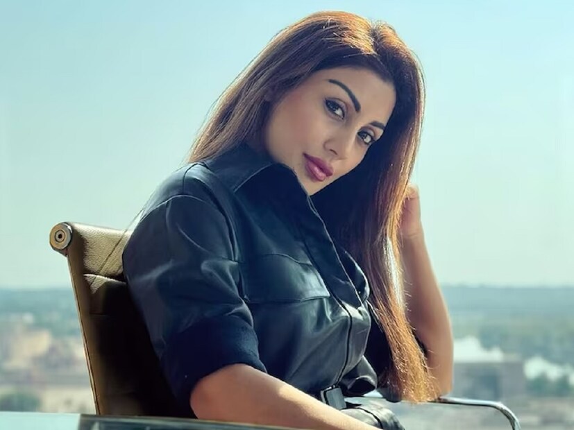 নবভারত টাইমস অনলাইন-এর সঙ্গে এক আলাপচারিতায় অভিনেত্রী বলেন যে, “আমি নিজের হাতেই নিজের কেরিয়ার শেষ করে দিয়েছি।” অর্থাৎ কেরিয়ারে ভরাডুবির জন্য শুধুমাত্র নিজেকেই দায়ী করেছেন তিনি। অবশ্য কেরিয়ারে একাধিক হিট ছবি দিয়েছেন রিমি। কাজ করেছেন বড় বড় তারকাদের সঙ্গেও। গোলমাল ছবিতে অজয় দেবগনের বিপরীতে দেখা গিয়েছিল রিমি সেনকে।
