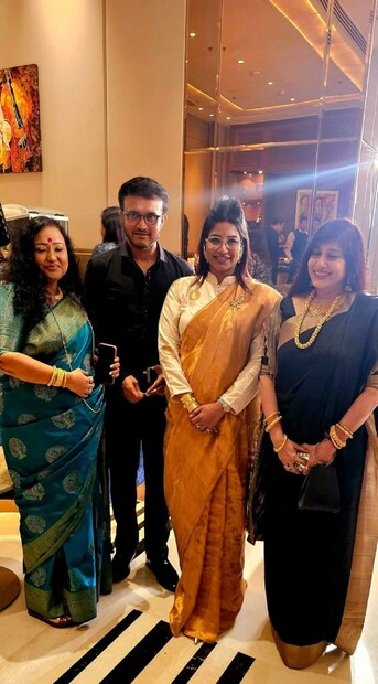 সিএবি-র পক্ষ থেকে হাজির ছিলেন অভিষেক ডালমিয়া এবং আমন্ত্রিতদের মধ্যে থেকে চারজন অফিস আধিকারিক৷