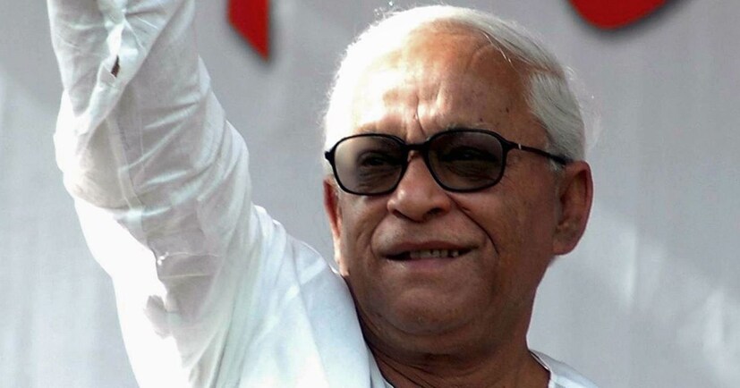 জীবনজুড়ে ছিল রবীন্দ্রনাথ। ক্যারাভানে গমগম করত রবিগান, আর পাঠ করে শোনানো হাত পছন্দের বই। ঘরের দেওয়ালে চে গেভারা থেকে চার্লি চ্যাপলিন।