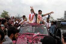 সোনাজয়ী আর্শাদ, জামাইয়ের কৃতিত্বে গদগদ হয়ে শ্বশুরমশাই দিলেন এই বিশেষ ‘উপহার’