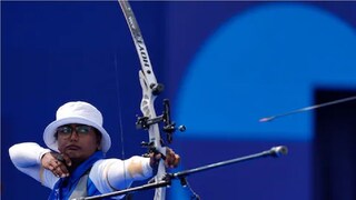 কোরিয়ার প্রতিপক্ষের কাছে হার দীপিকা কুমারীর Photo- AP 