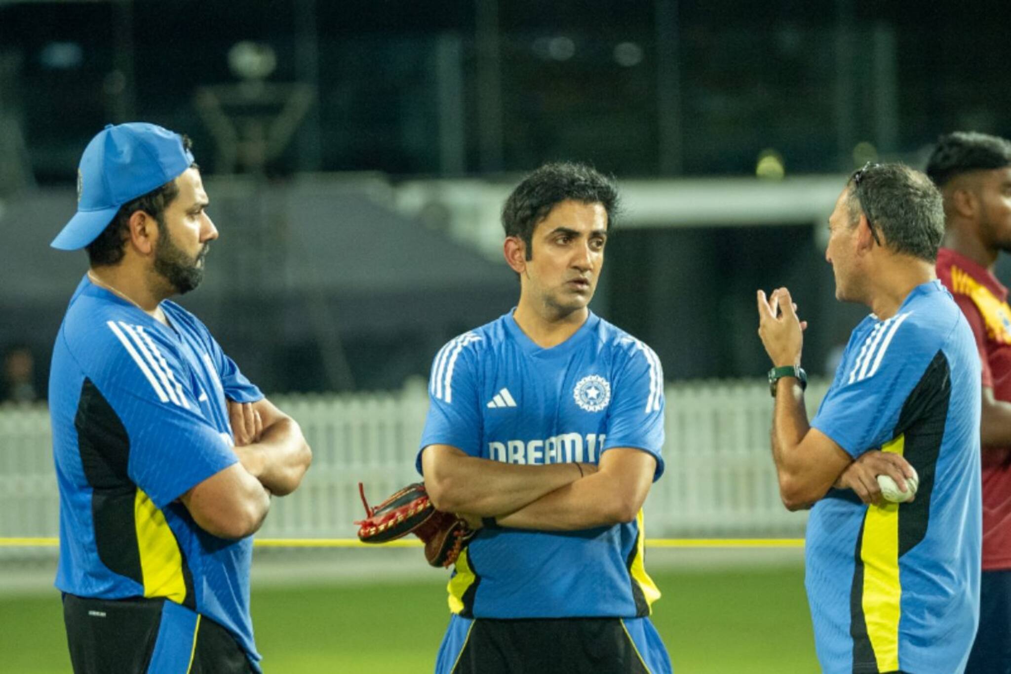 দল নির্বাচনে আগরকর-রোহিত জুটির কাছে হার গম্ভীরের! বাতিল কোচের জোড়া সিদ্ধান্ত!