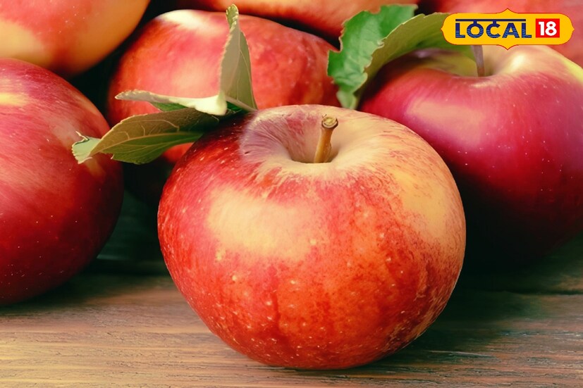 আপেলের মধ্যে পেকটিন, পলিফেনল, ফাইটোস্টেরলের মতো মানব শরীরের জন্য বিভিন্ন উপকারী যৌগ রয়েছে। এছাড়াও রয়েছে প্রচুর পরিমাণে দ্রবণীয় ফাইবার। যেগুলি কোলেস্টেরলের মাত্রা কমায়।