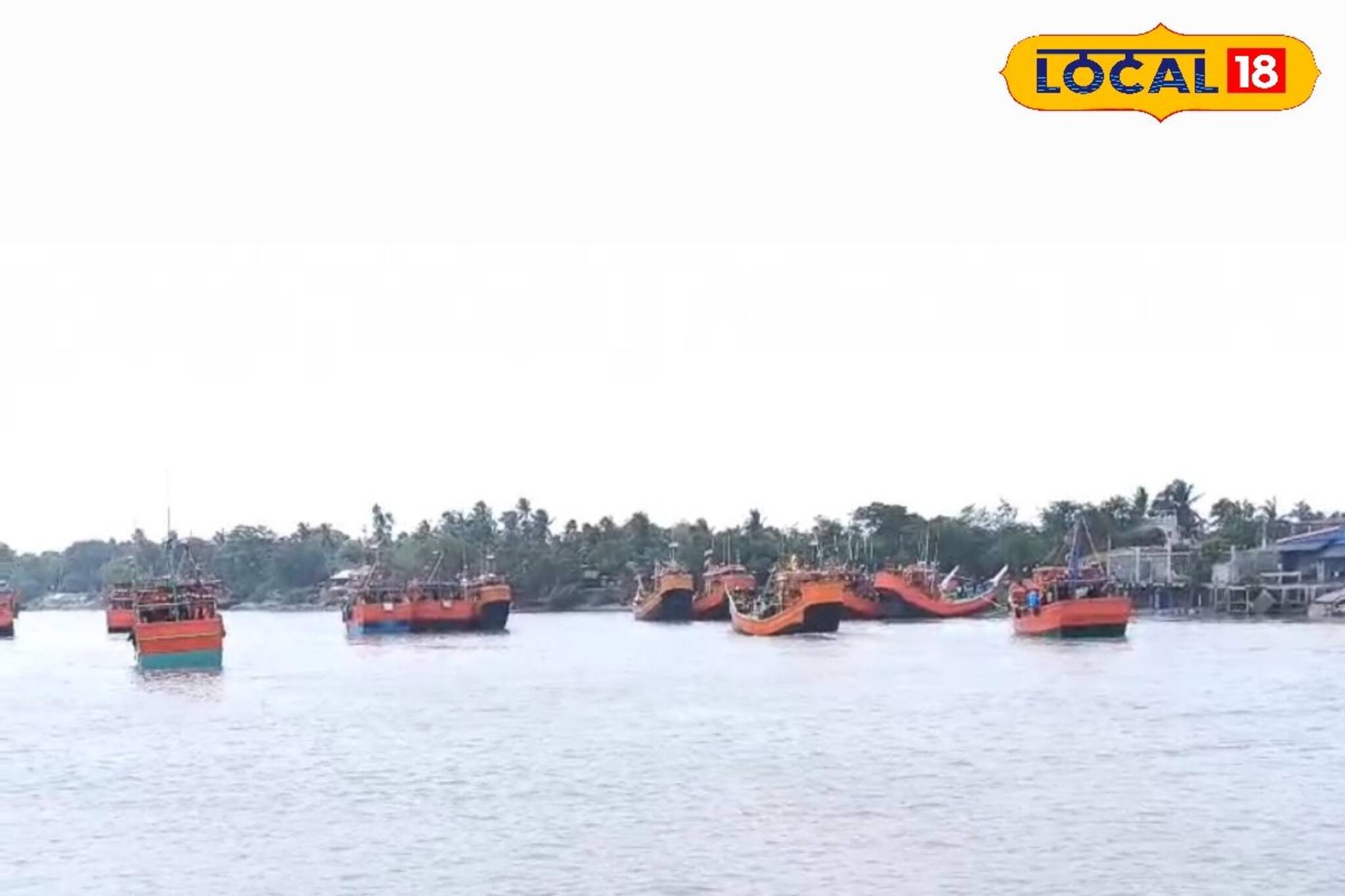  ভারী বর্ষণে বিপর্যস্ত উপকূল, বন্ধ নামখানা-বেনুবন লঞ্চ সার্ভিস