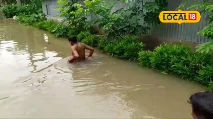 লাগাতার বৃষ্টিতেই অতিষ্ঠ জনজীবন