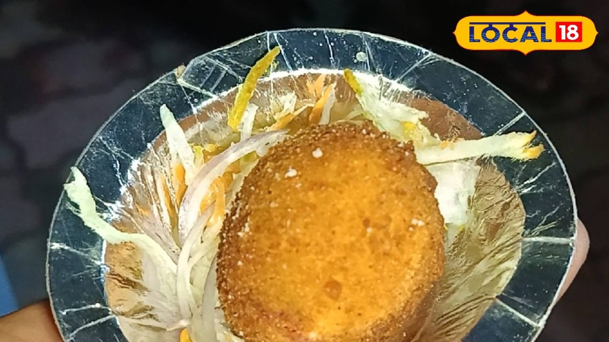 Viral Chop Shop:পকেটে ১০টাকা থাকলেই ভরবে মন! অবাক স্বাদের খনি এই চপের দোকানে উপচে পড়ছে ভিড়