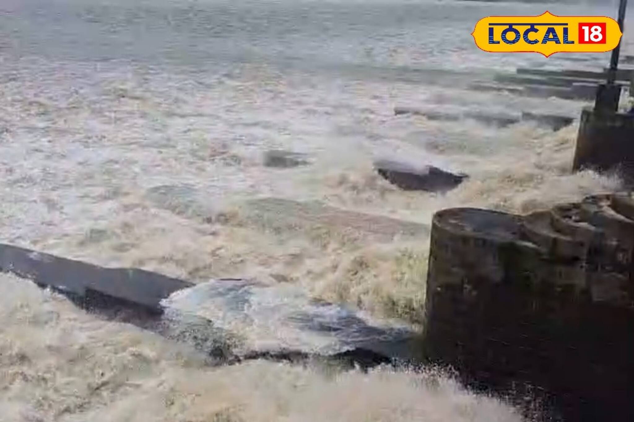 বৃষ্টির দোসর ব‍্যারেজের জল! আতঙ্কে রাত কেটে এলাকাবাসীর, শেষমেশ বড় সিদ্ধান্ত