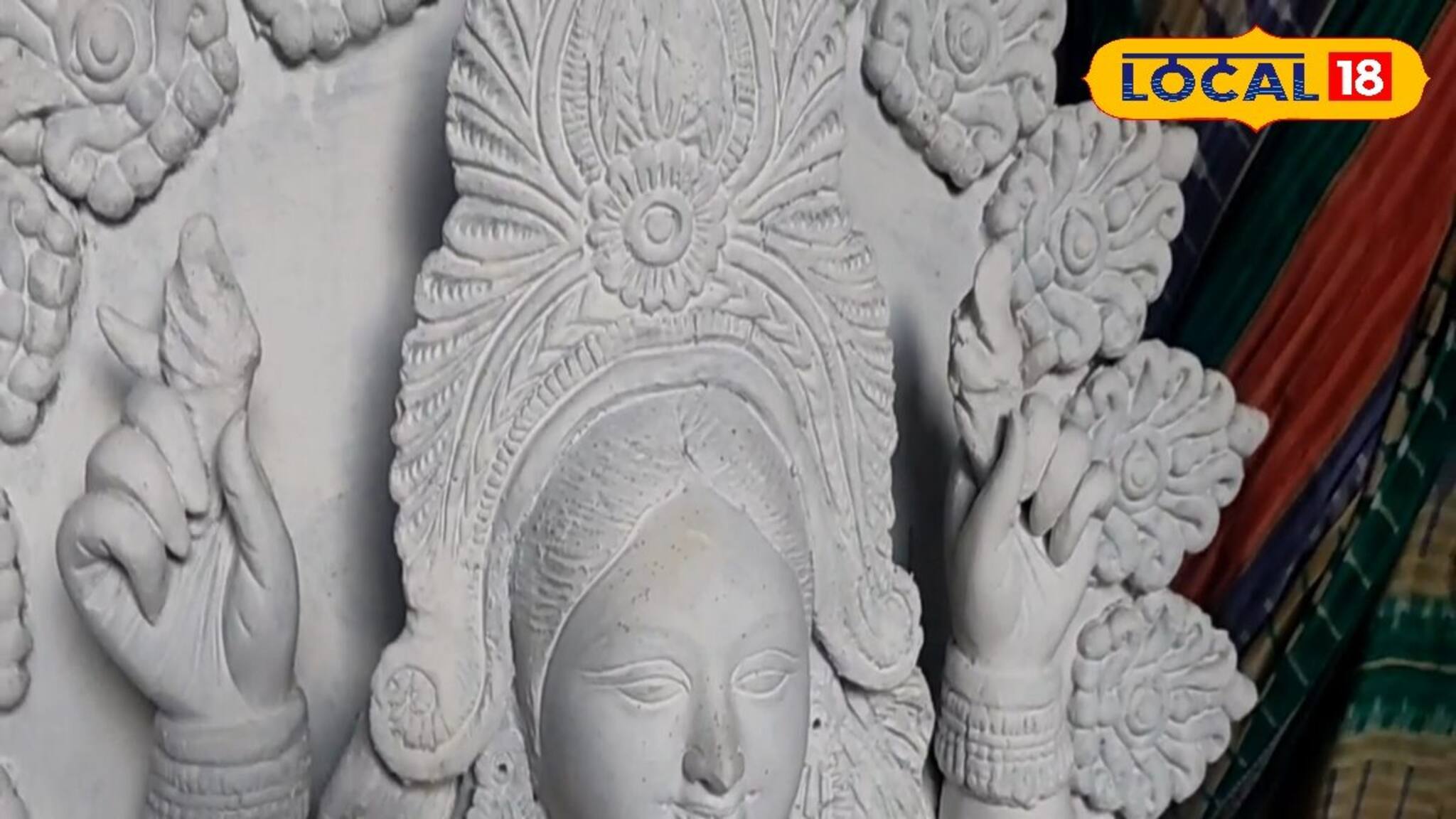 মাটির প্রতিমা নয়, এখন বাজার কাঁপাচ্ছে এই বিশেষ মূর্তি! জানেন দাম কত?