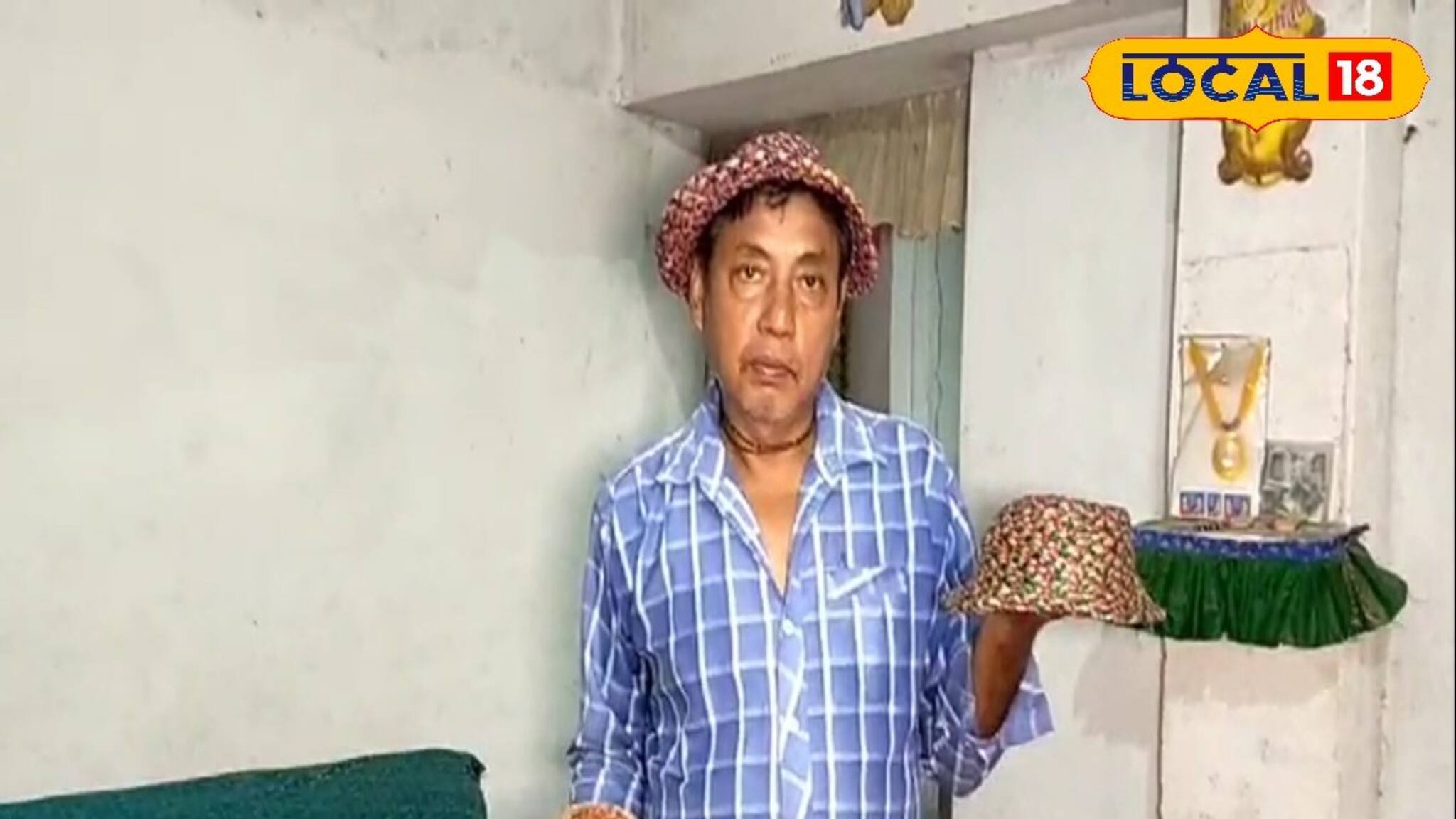 রোদ হোক বা বৃষ্টি, মাথা বাঁচাতে এই টুপিতেই নজর সবার! দাম কত জানেন?