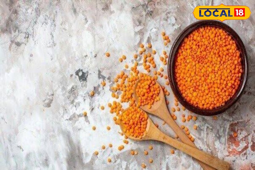 নিয়মিত বায়ু চলাচল করে এমন অন্ধকার জায়গায় ডাল রাখলে ভাল থাকে। ডালের উপর নিমপাতা রাখলেও ডাল ভাল থাকে‌।