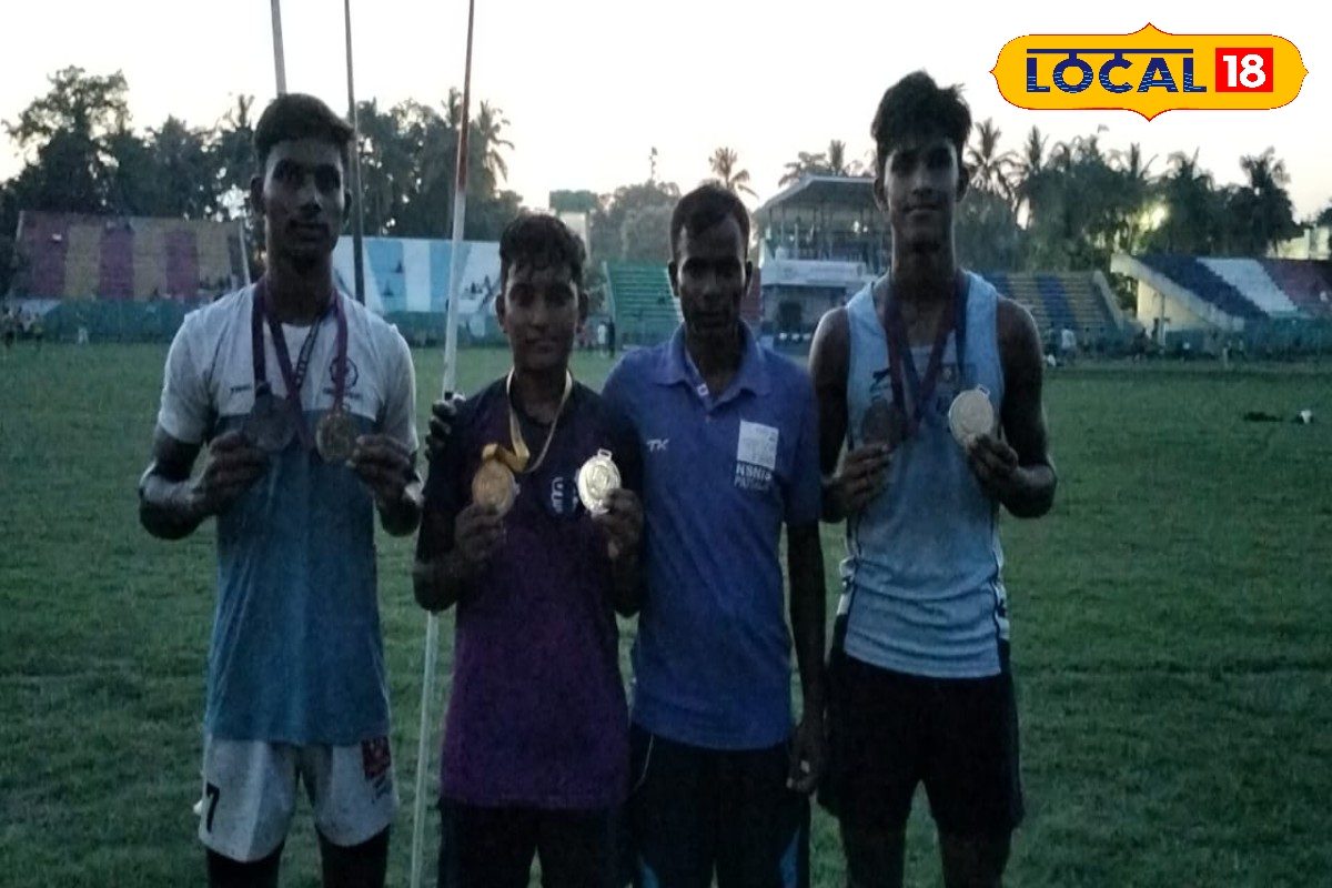 জুনিয়র অ্যাথলেটিক্সে জ্যাভলিনে রেকর্ড মালদহের মিষ্টির! সাফল্য আরও ২ অ্যাথলিটের জুনিয়র অ্যাথলেটিক্সে জ্যাভলিনে রেকর্ড মালদহের মিষ্টির! সাফল্য আরও ২ অ্যাথলিটের